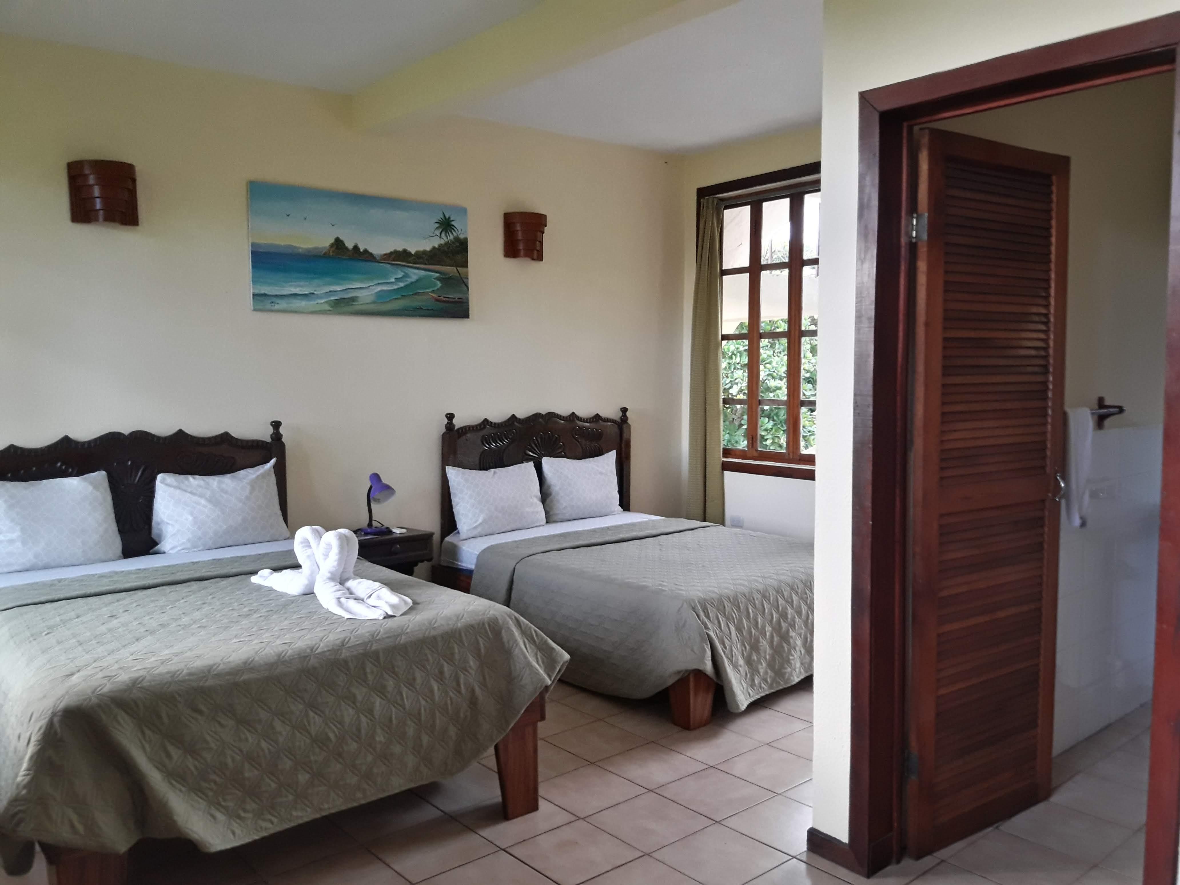 Hotel La Colina Manuel Antonio Exterior photo